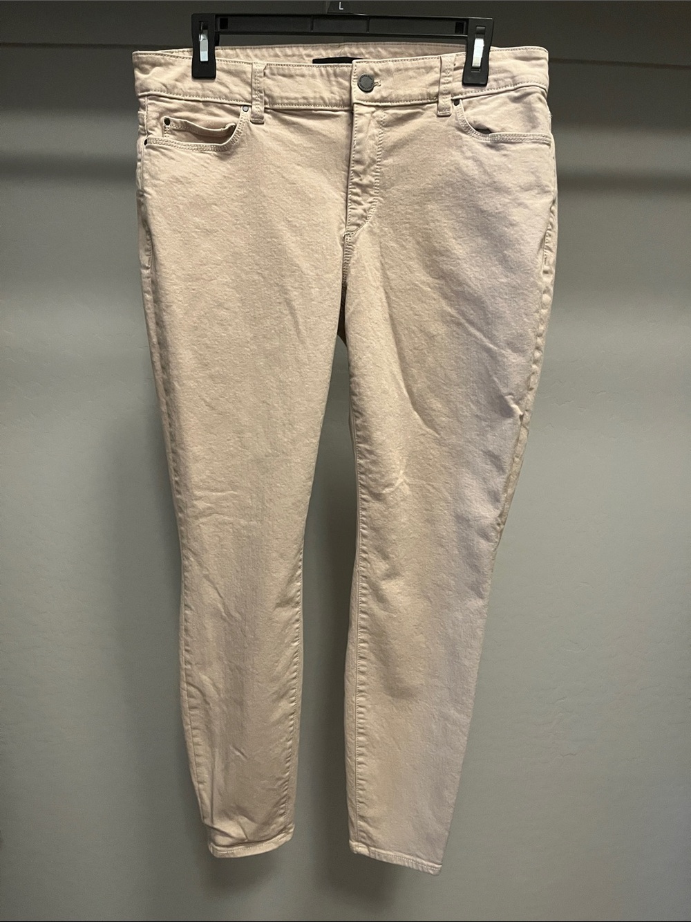 Ann Taylor Skinny Jeans in Light Beige